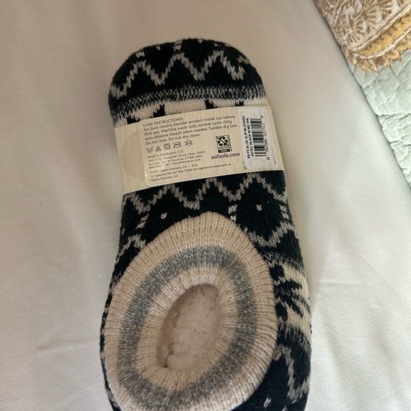 SofSole Fireside Cozy Slipper Socks - Black and Cream - Picture 2 of 2
